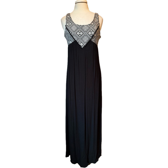 Maurices Juniors 11/12 New Boho Chic Aztec Cut Out Sleeveless Crinkle Maxi Dress - Picture 1 of 11